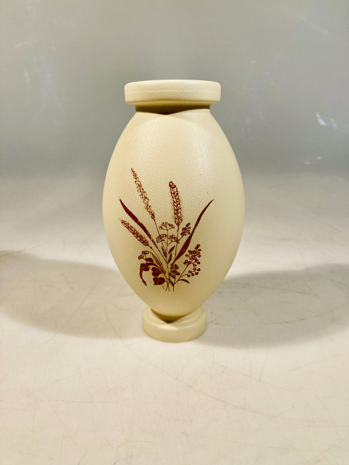 Omega Classic Pet Urn For Ashes with Base 7″