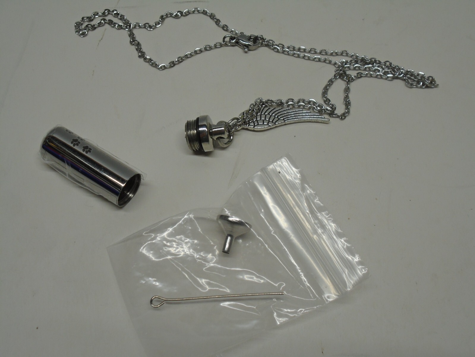 Silvery Angel Wing Cremation Necklace 21″ Keep Your Pet’s Memory Close w/funnel