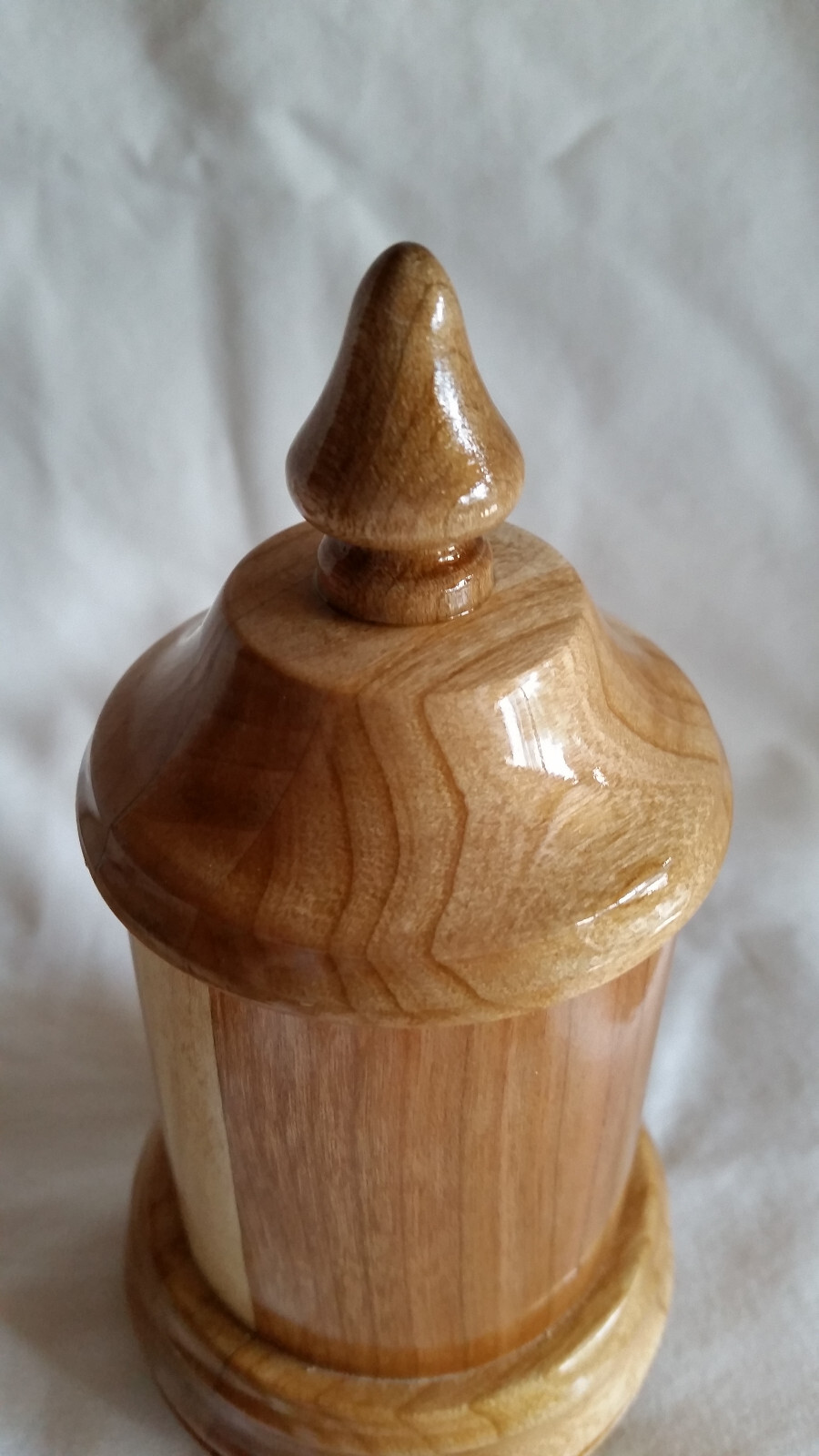 Mini Turned Wood Pet Sharing Companion Keepsake Cremation Memorial Urn 5 Lbs