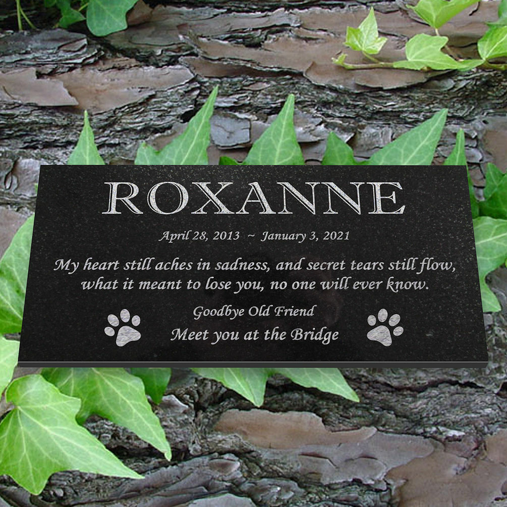 Personalized Cat or Dog Memorial – Granite Pet Memorial – 6×12 – Roxanne