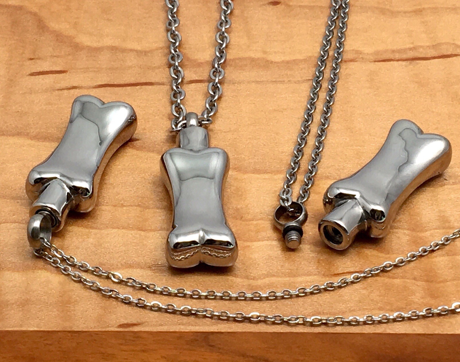 Dog Cremation Pendant Urn Keychain 1″ Key Ring for Ashes Pet Bone Silver Gift