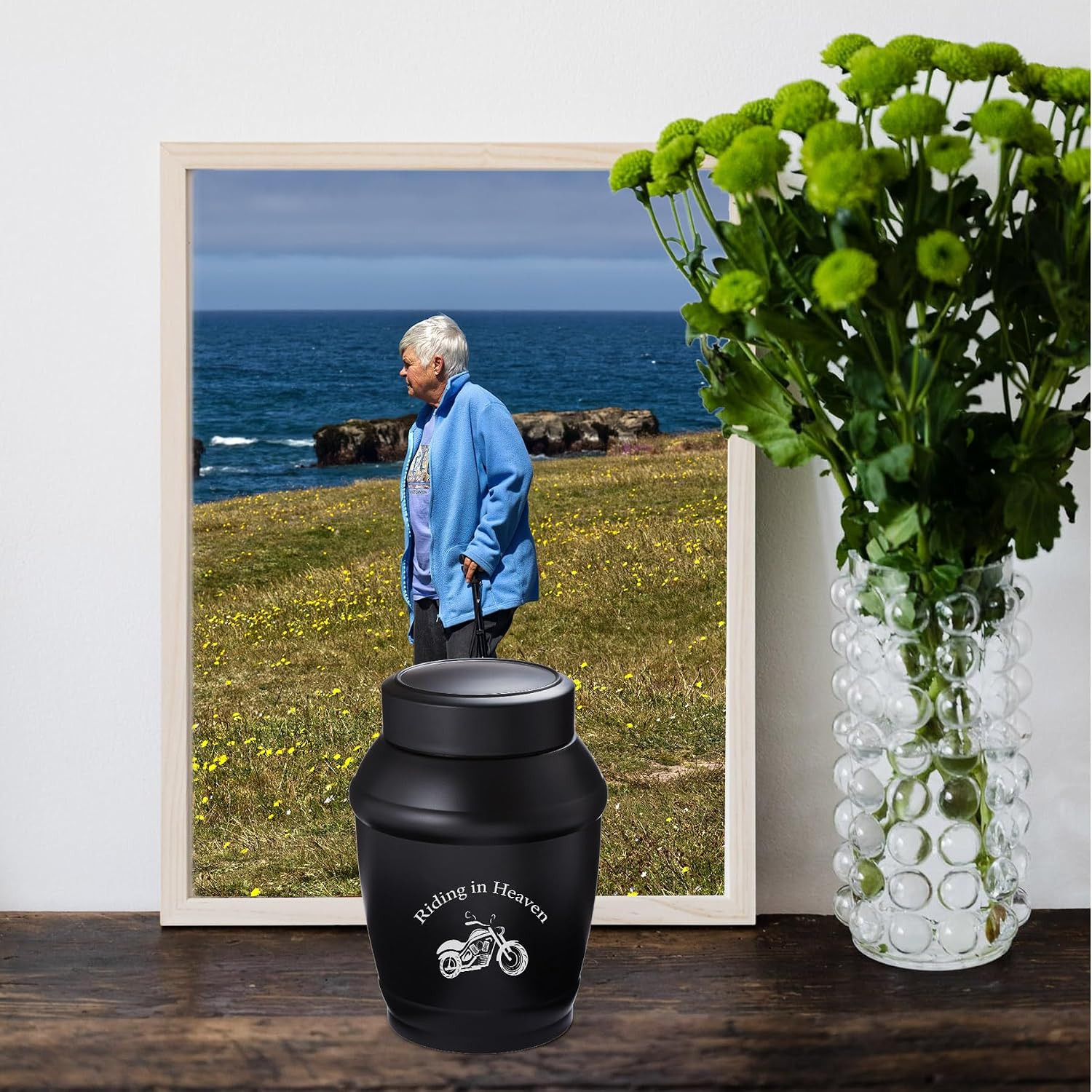 Medium Motorcycle Urn for Ashes Male/Men/Grandpa/Dad/Brother/Son | 5.7 Inch