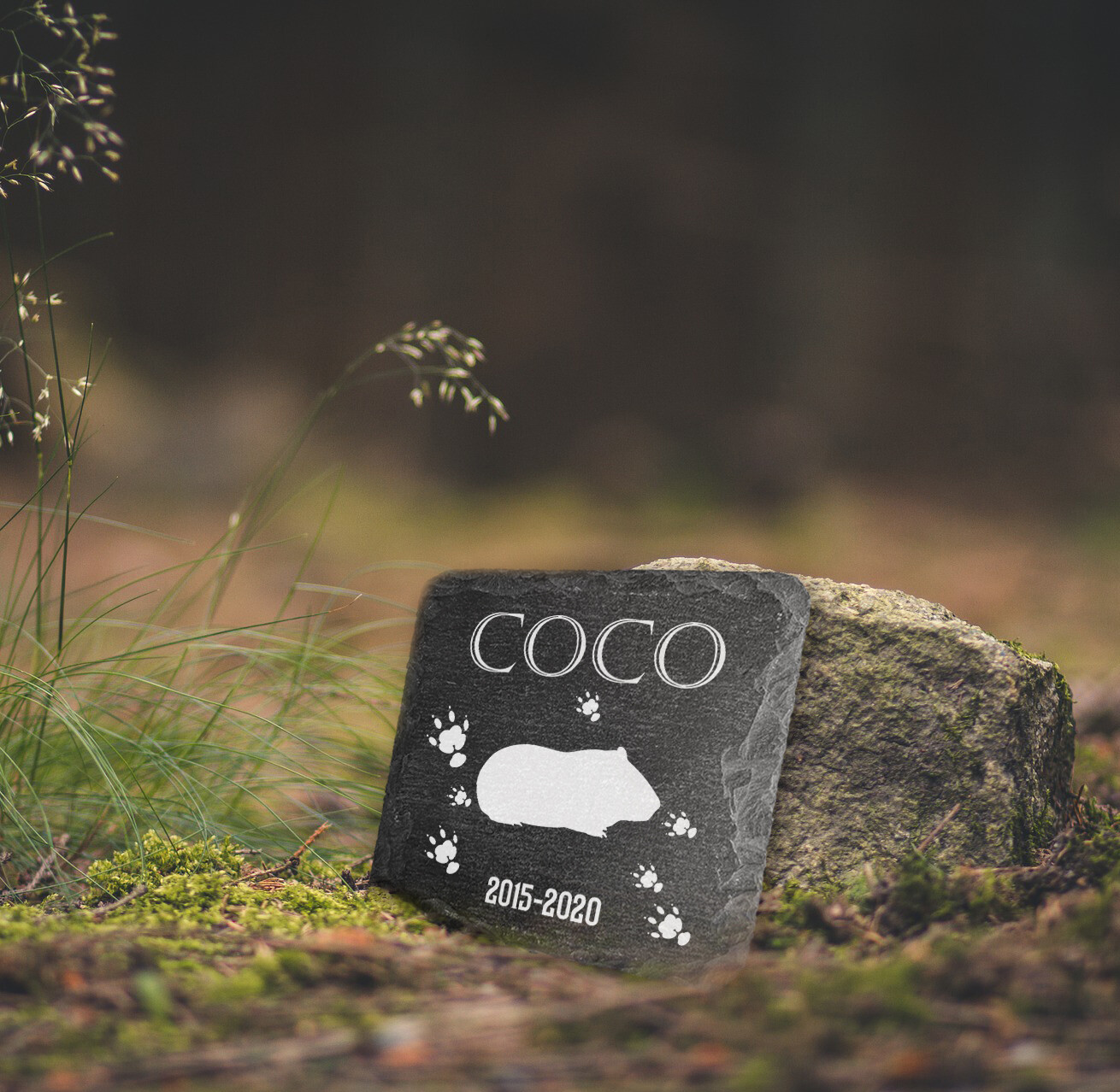 Personalised Pet Memorial Grave marker Dark Grey Natural Slate stone 10×10 Cm