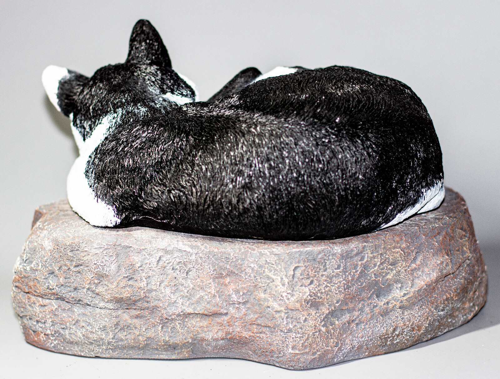 Tuxedo Cat Urn Pet Ashes Memorial Headstone Unique Grave Marker Statue Keepsake