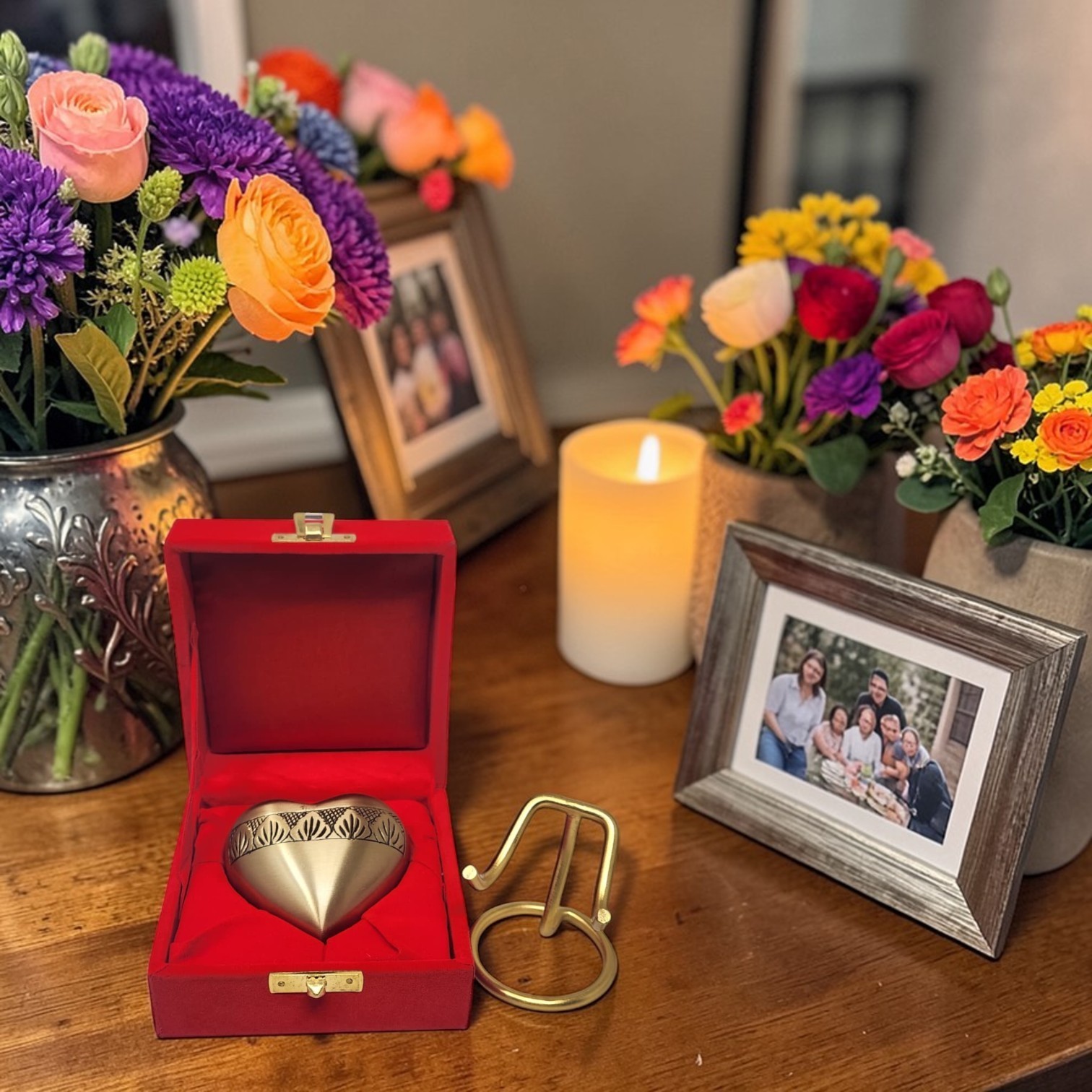 Mini Cremation Heart Urn Personalized for Ashes with Stand Gift Box