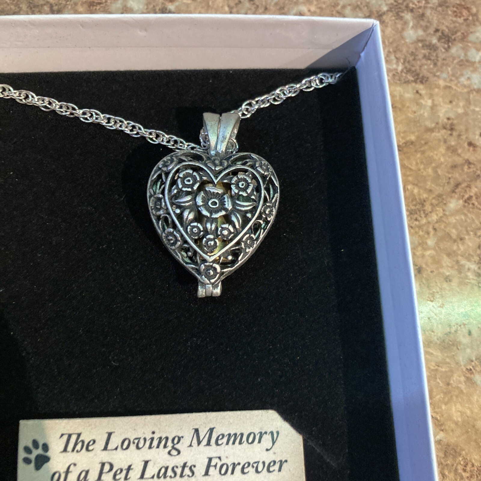 Cathedral Art Abbey & CA Gift Pet Memorial Loving Locket with Vial For Ashes