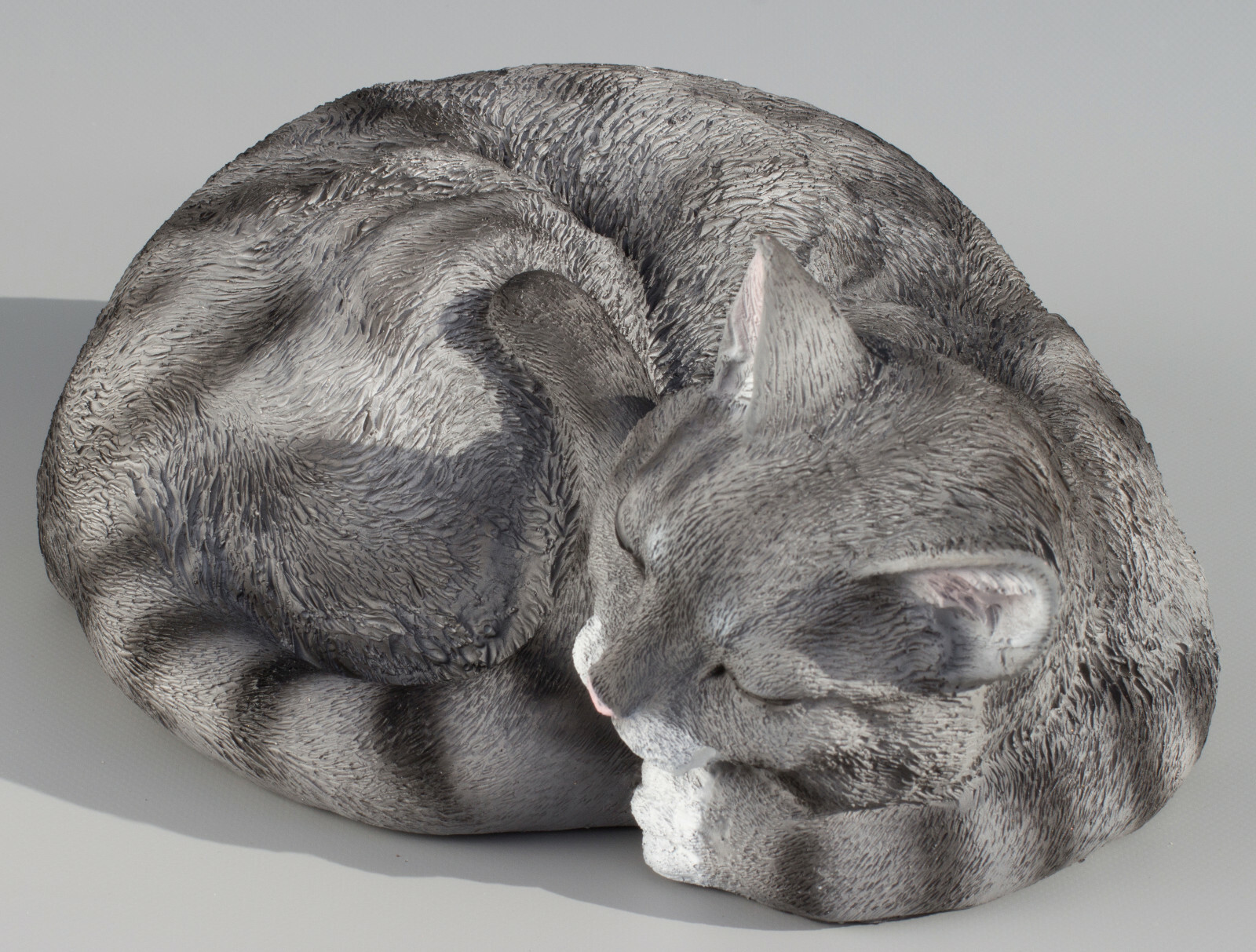 Cat Cremation Urn for Pet Ashes Memorial Statue Grave Ornament Sleeping Figurine