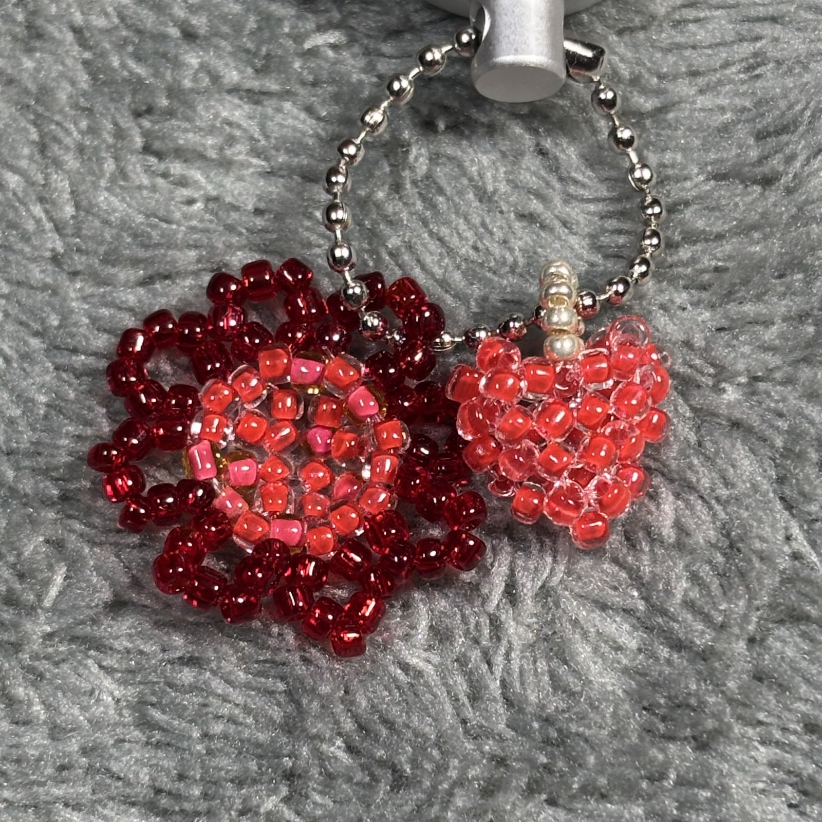 Cremation Ashes Keychain – Cremation Keepsake(red flower and red heart)