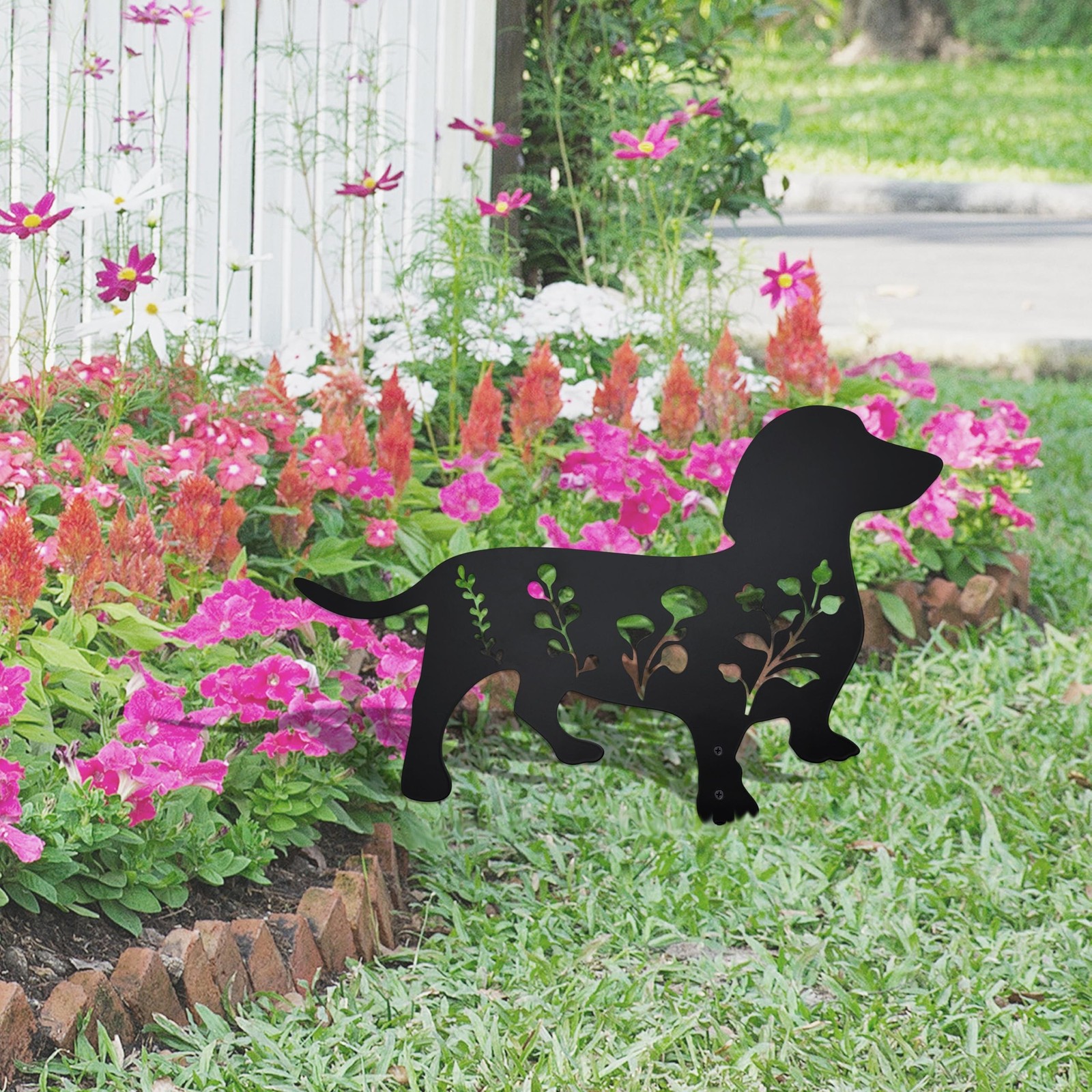 Dog Garden Stake – Unique Gift for Dog Lovers, Black Metal Outdoor Decor, Dur…