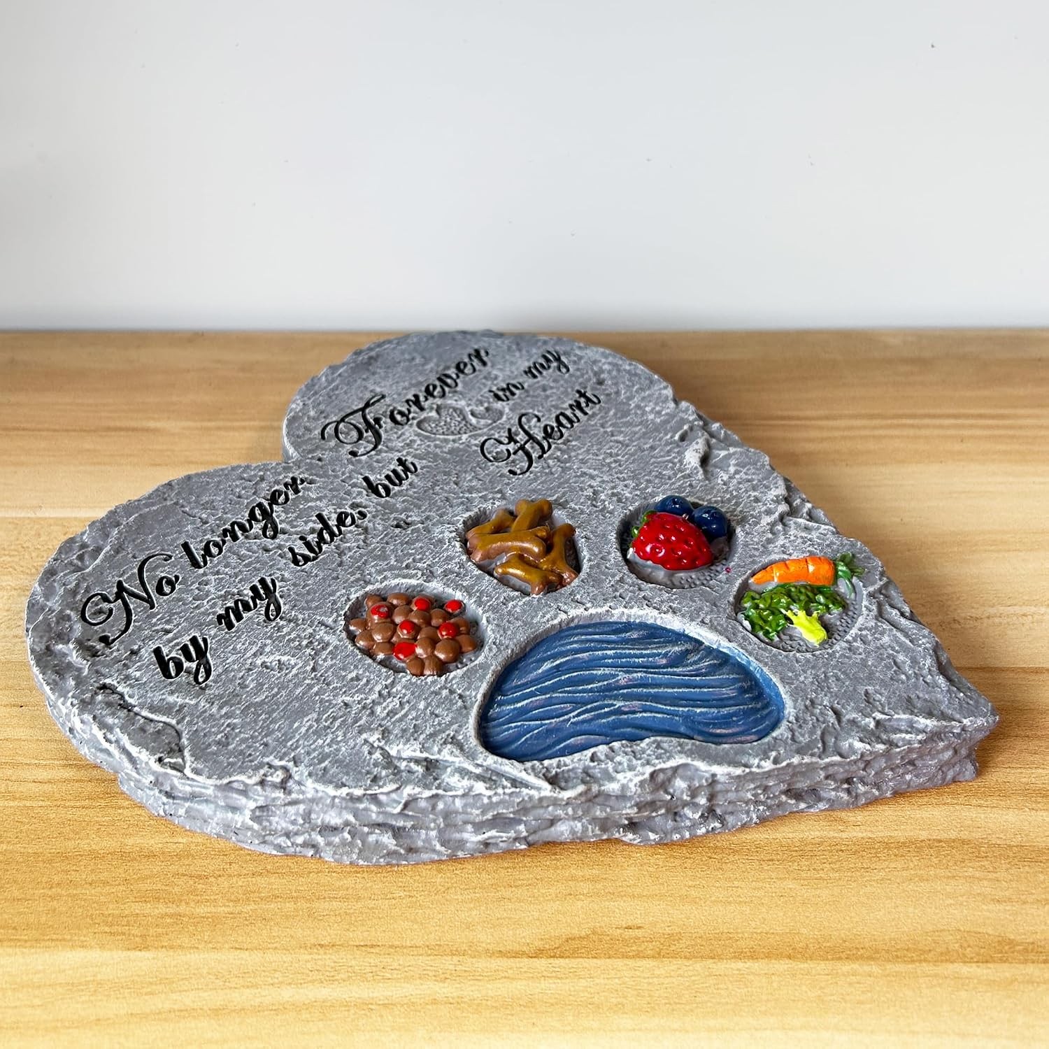 Heart Dog Memorial Garden Stone Paw Print Pet Loss Sympathy Grave Marker Decor
