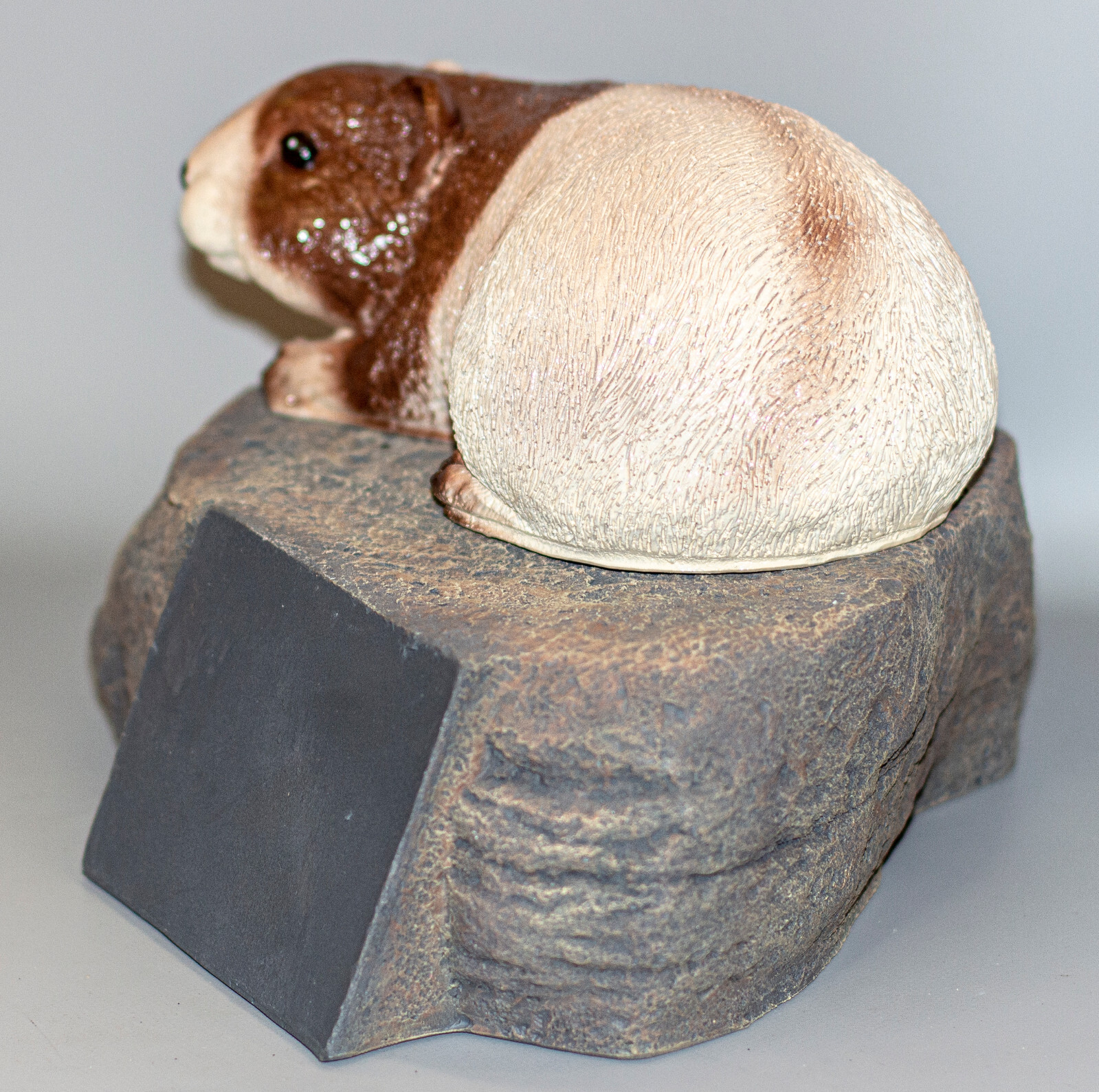 Guinea Pig Urn Pet Memorial Stone Plaque Cremation Statue Animal Grave Marker