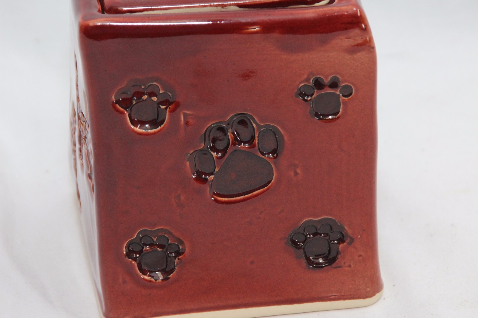 Pet Urn Dog Ceramic 4 x 4 x 4-3/4″