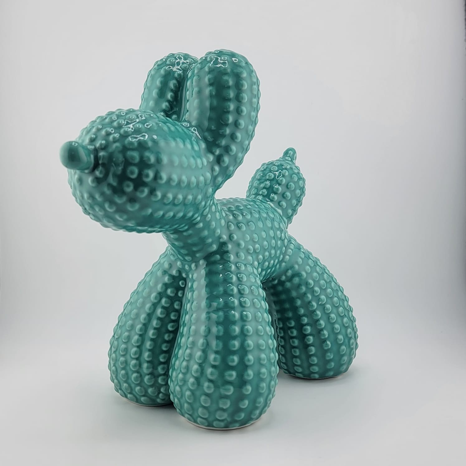 Balloon Dog Pet Ashes Urn – Glossy Ceramic Memorial Keepsake – Red/Cyan/White