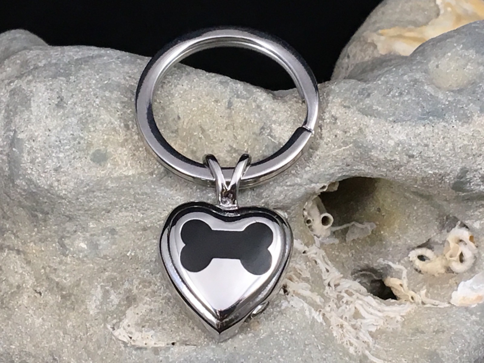 Dog Cremation Pendant Urn Keychain 1″ Key Ring for Ashes Pet Bone In My Heart