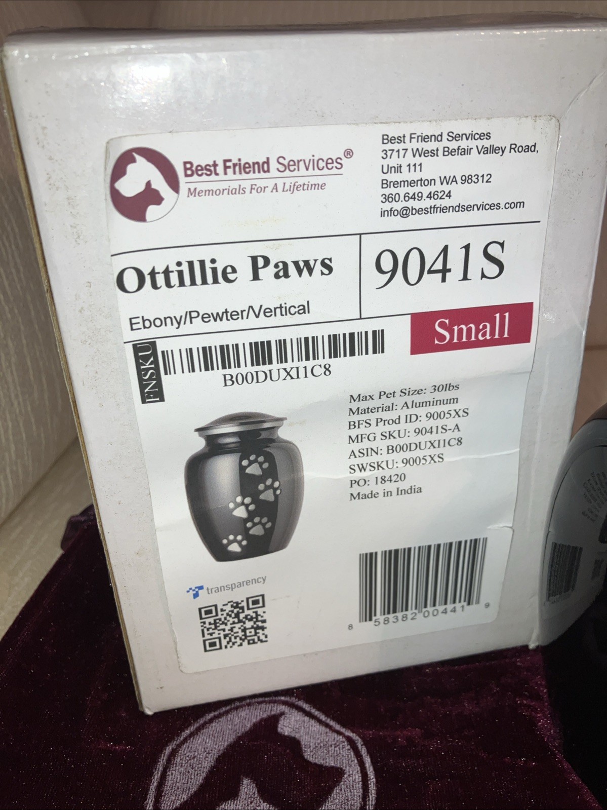 Best Friend Services – Ottillie Paws Pet Urn-Size Small – for pets up to 30 lbs.