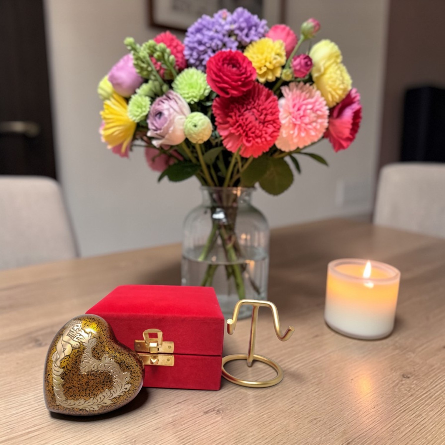 Mini Heart Cremation Keepsake Urn for Ashes with Stand & Box to Honor Loved Ones