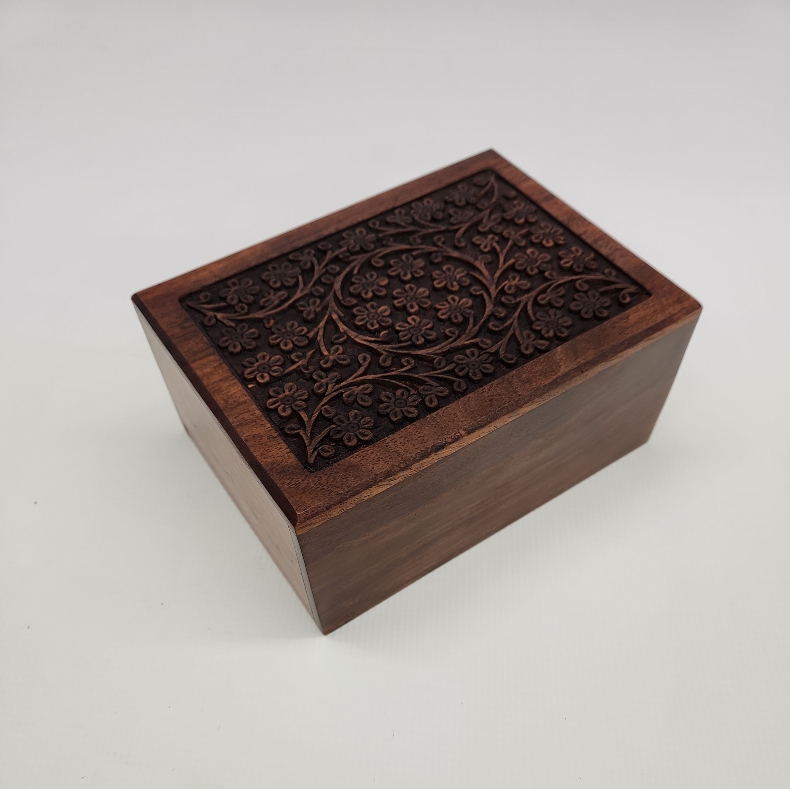 Cremation Urn For Ashes 9″ Carved Wooden Dog Cat pet Memorial Keepsake Box