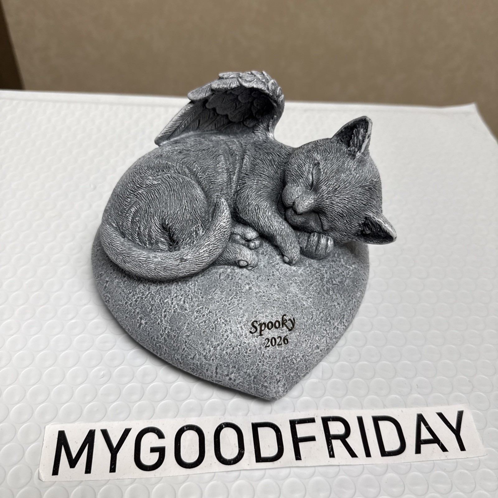 CAT Pet Sleeping Angel Wings Memorial Garden Stone Cemetery Grave Spooky 2026