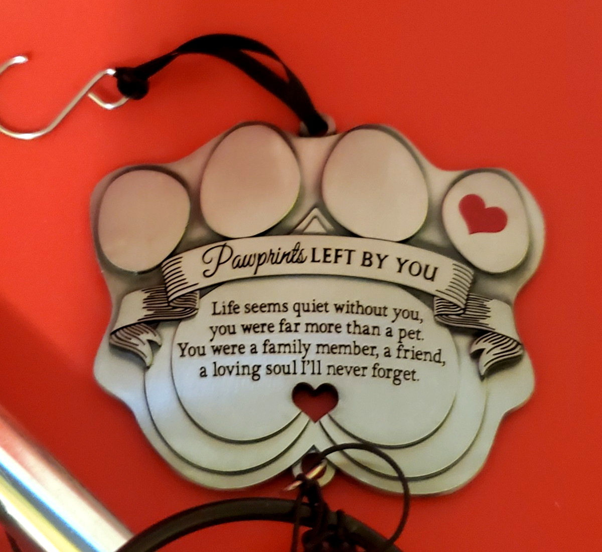PAW PRINTS LEFT BY YOU MEMORIAL GIFTS WIND CHIME 12″