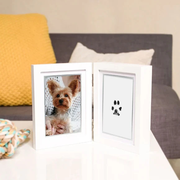 Pearhead Pawprints Desk Frame with Clean-Touch Ink Kit, 4 x 6-in, White