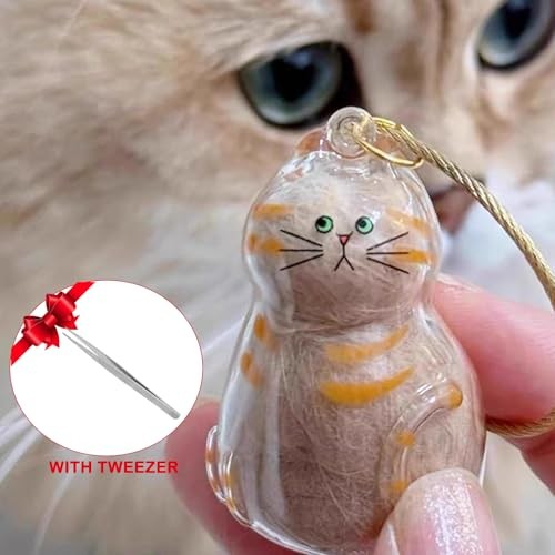 Kitten Style Cat Hair Keychain with Tweezer – Cute Cat Hair Keepsake