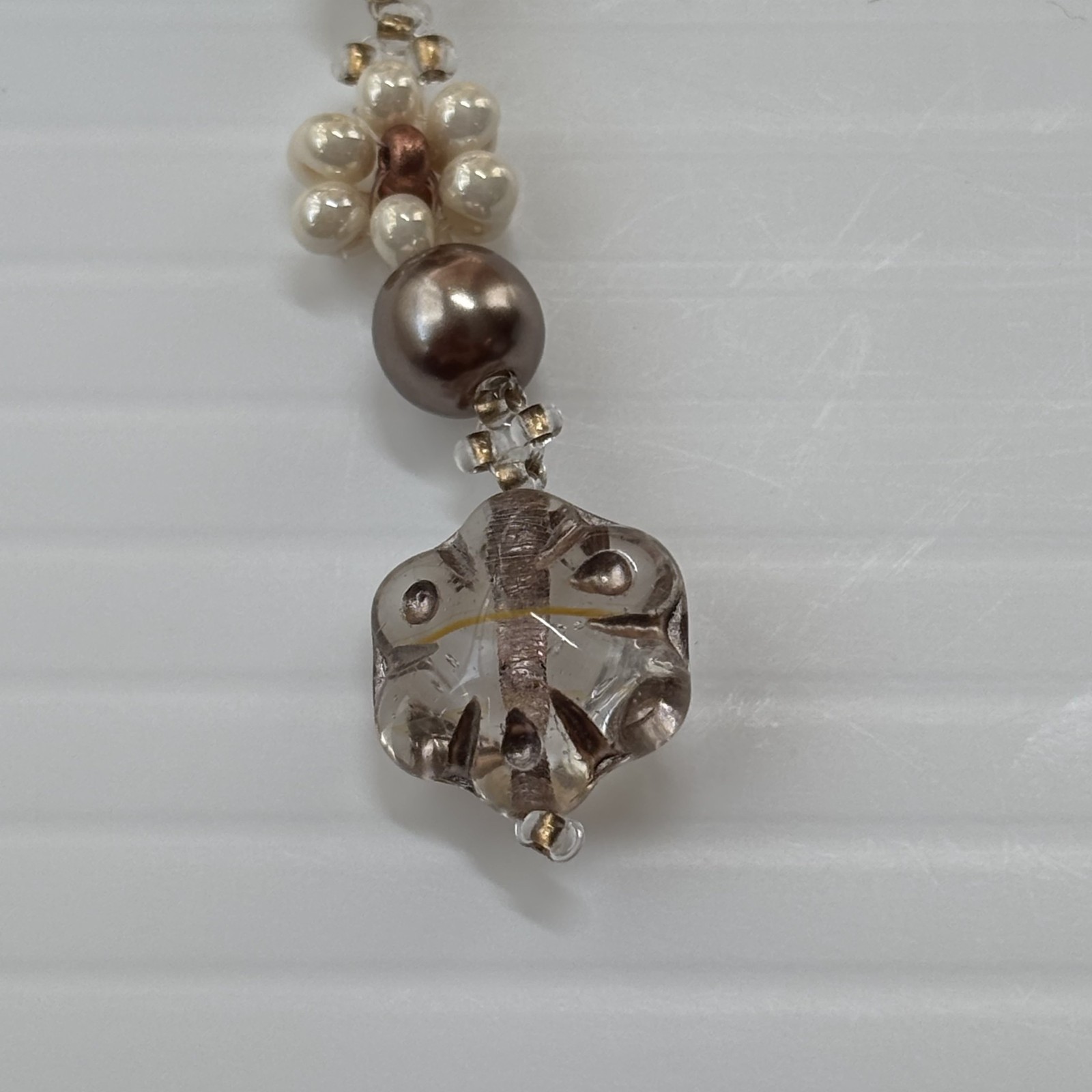 Cremation Ashes Keychain – Cremation Keepsake(white flower and clear orb)