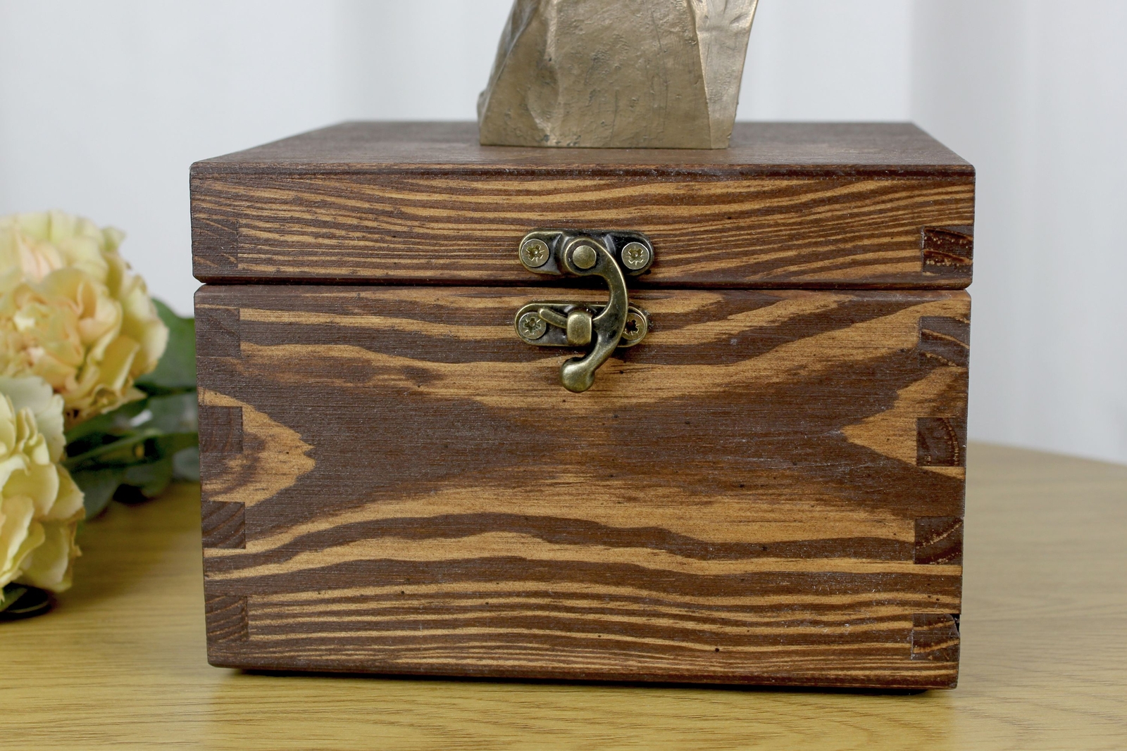 Fox Terrier Smooth Hair Brown Urn Art Dog