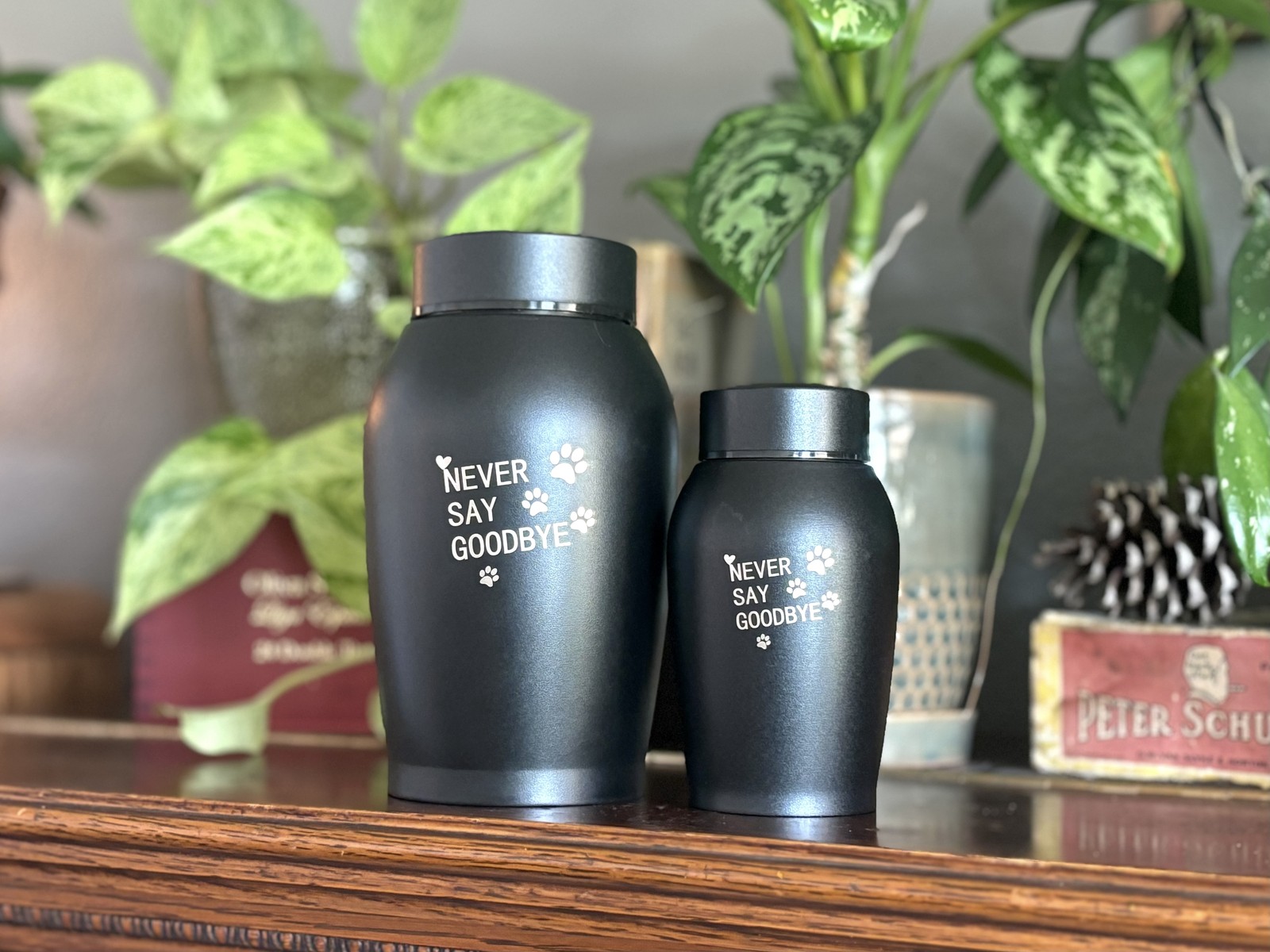 Little Family Members Stainless Steel Pet Urn