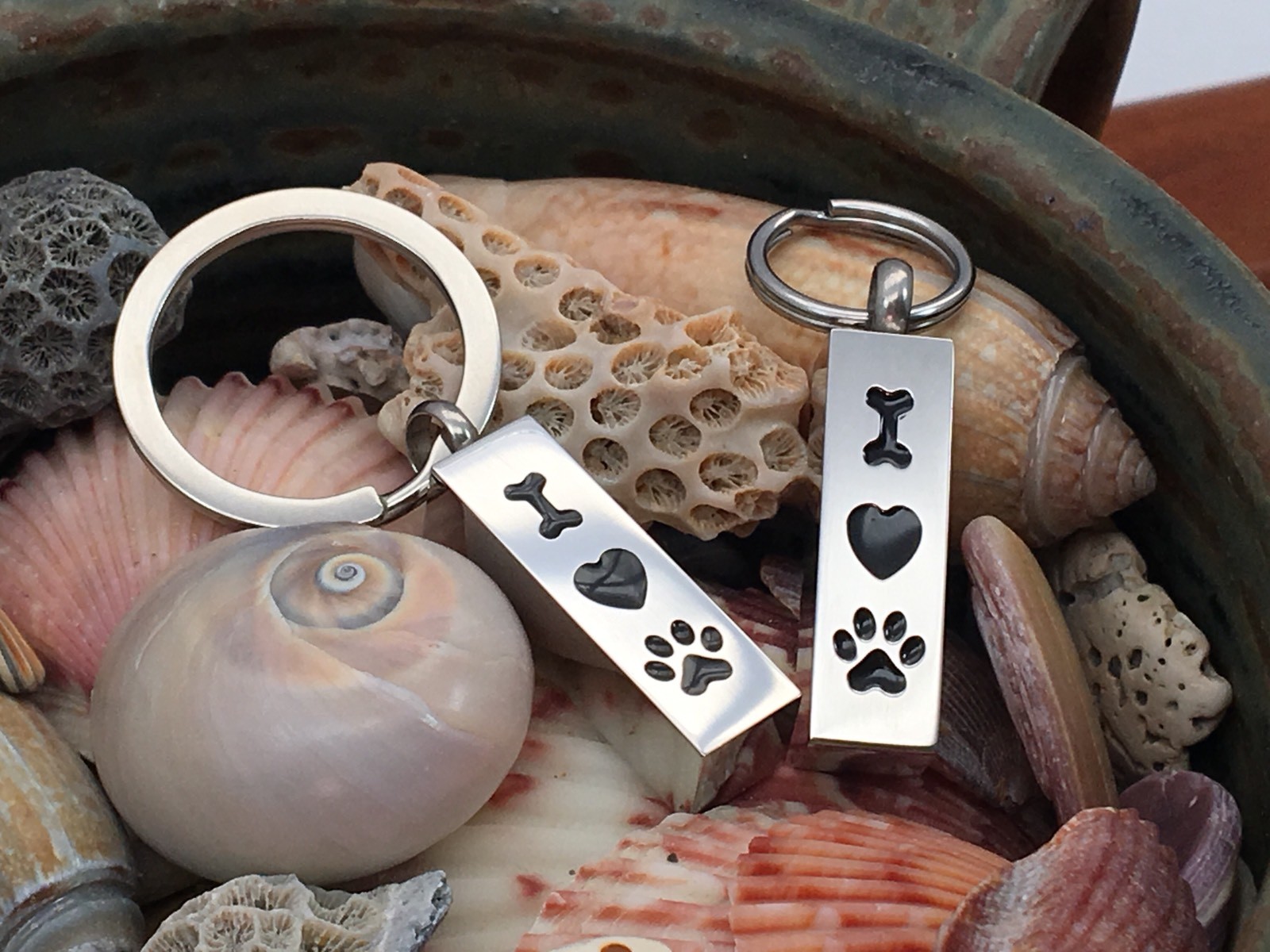 Pet Cremation Jewelry Pendant Urn Necklace for Ashes Dog Bone Heart Paw Print