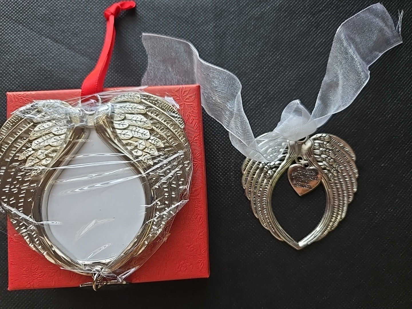 Pet Christmas Ornament Angel Wing Memorial Sympathy Gift Rainbow Bridge Gift X 2