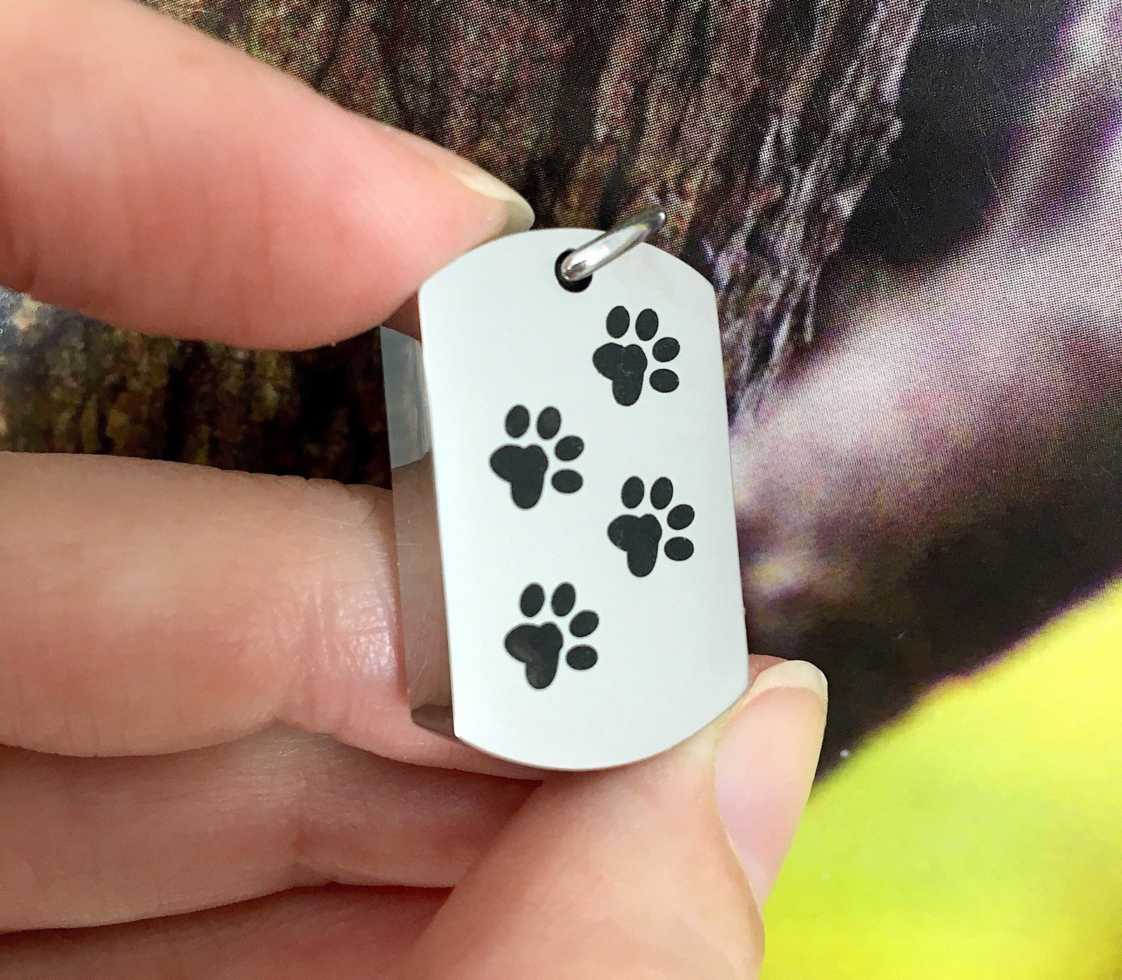 Man’s Pet Cremation Necklace Jewelry Pendant Urn 4 Ash Paw Print Dog Tag Cat Men