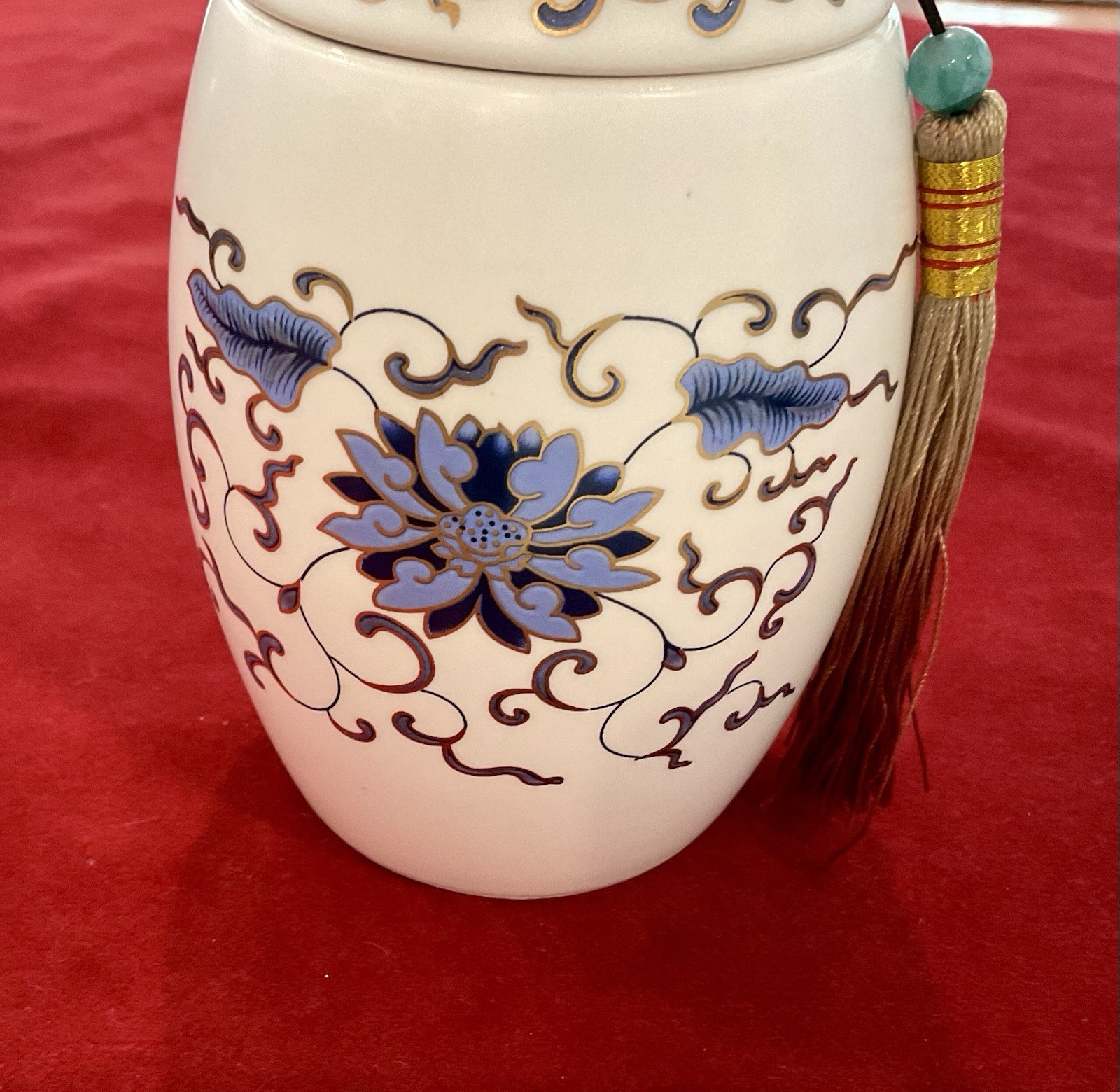 CERAMIC PET URN HEAVY MOISTURE PROOF MEMORIAL URN FOR PETS TASSEL ON FOO DOGS