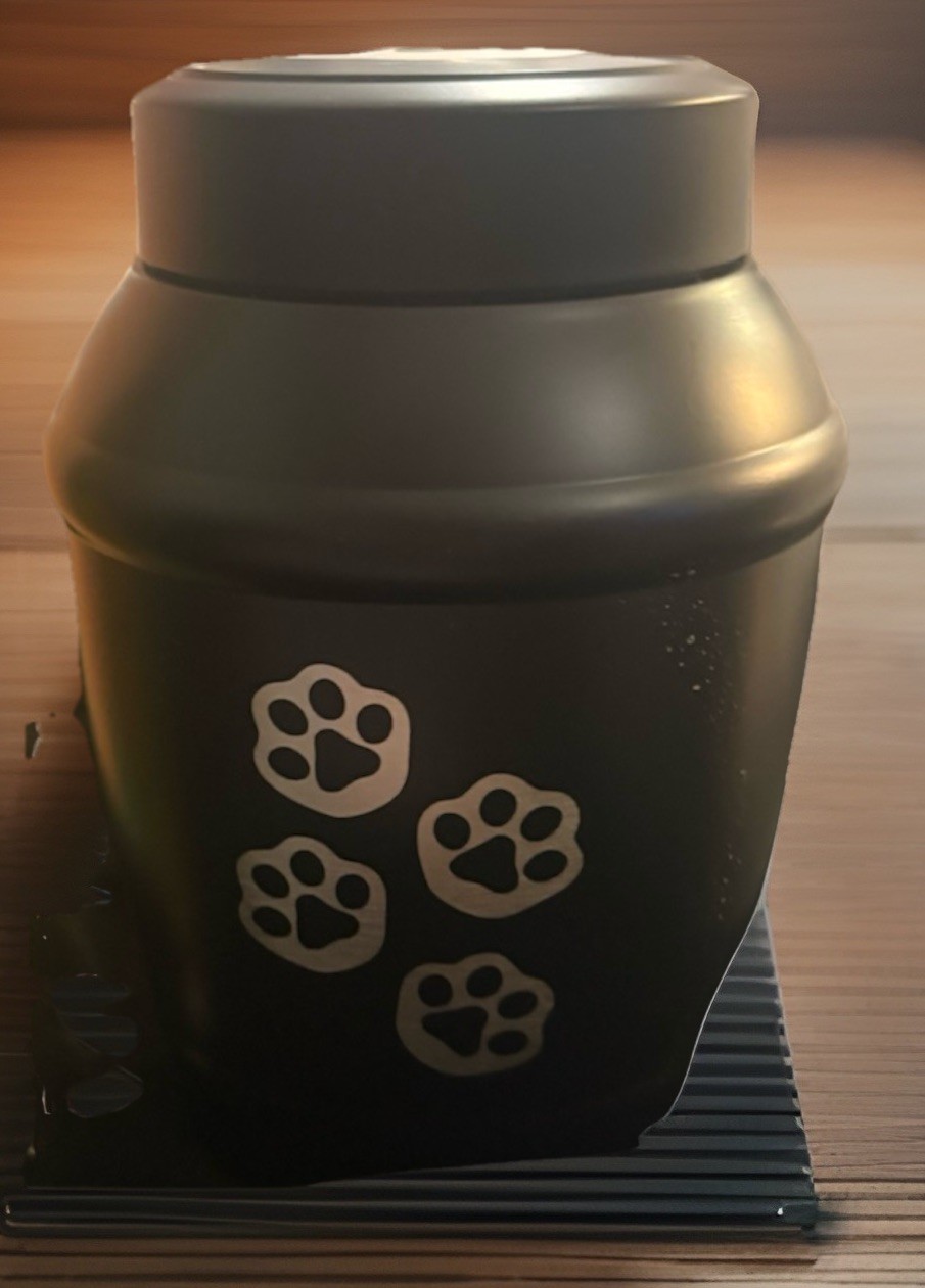Pet Cremation Urn. New!