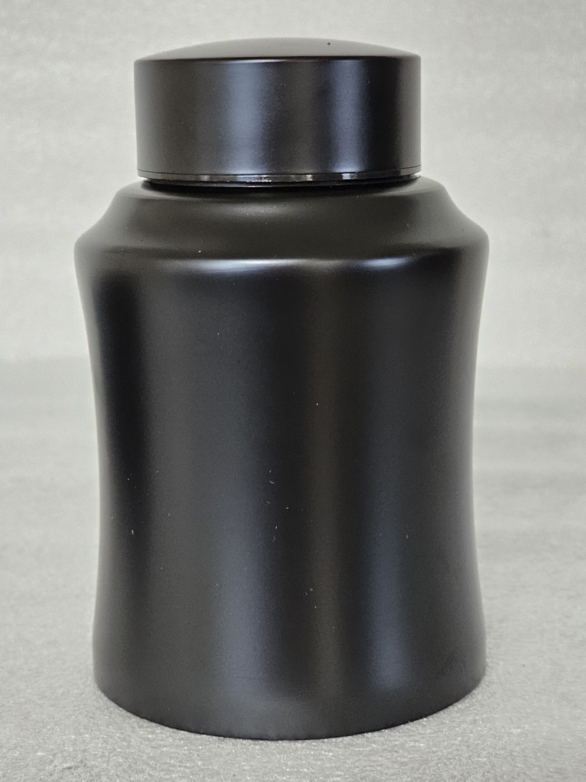 Stainless Steel Small/Med Pet Urn, Secure Screw Lid, Lightweight w/Pouch Black