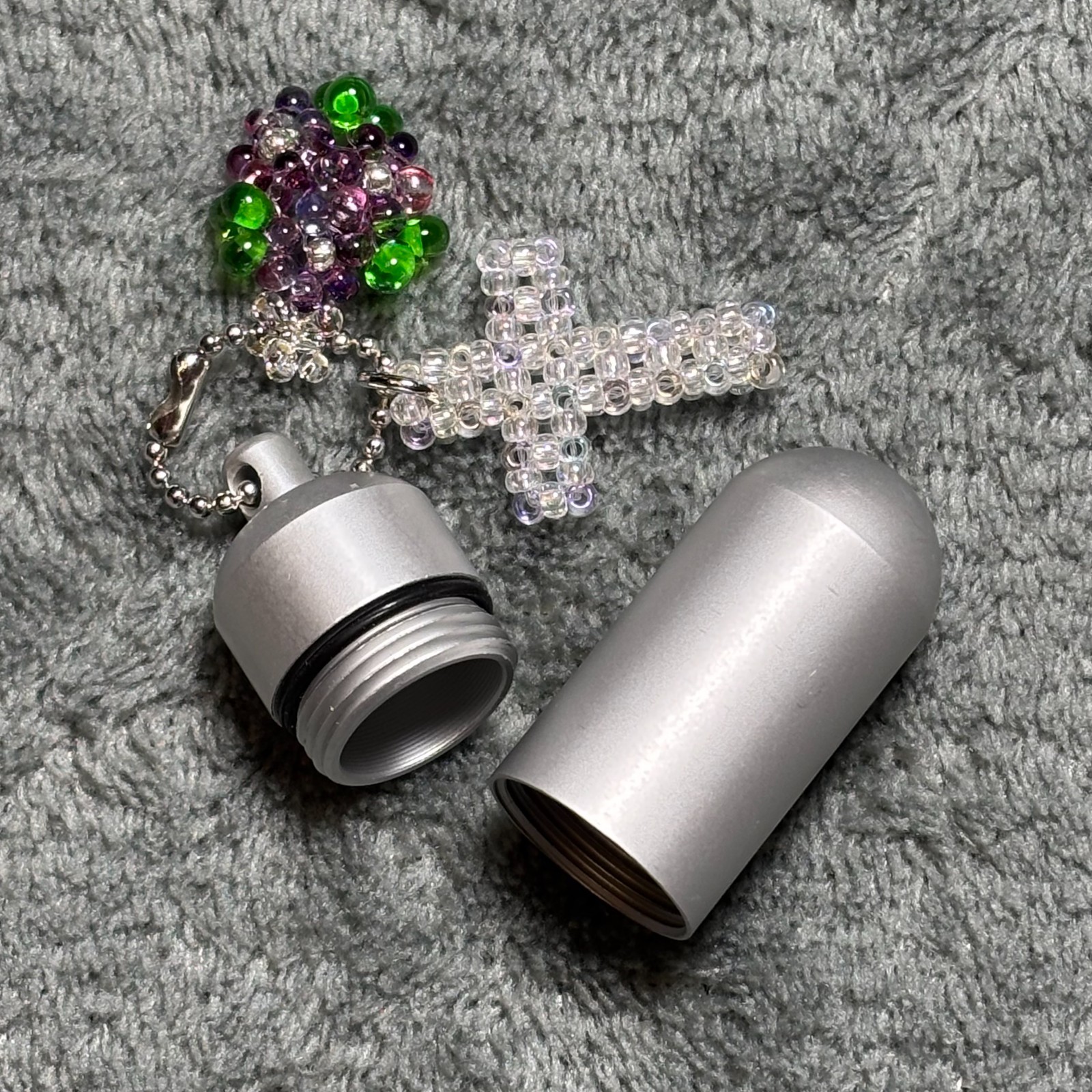 Cremation Ashes Keychain – Cremation Keepsake(clear cross and paple ornaments)