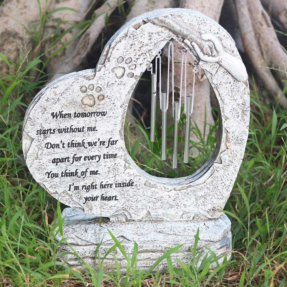 Heart Pet Memorial Stones for Dogs with Wind Chimes, Paw Prints Headstones Gr…