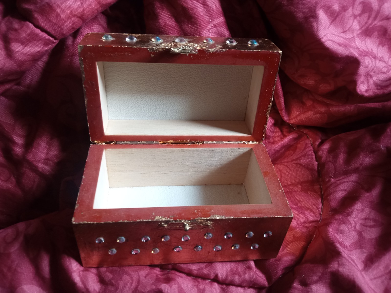 Handmade Dog Urn. Real Gold Leaf, Swarovski. Dog Cat Urn One Of A Kind