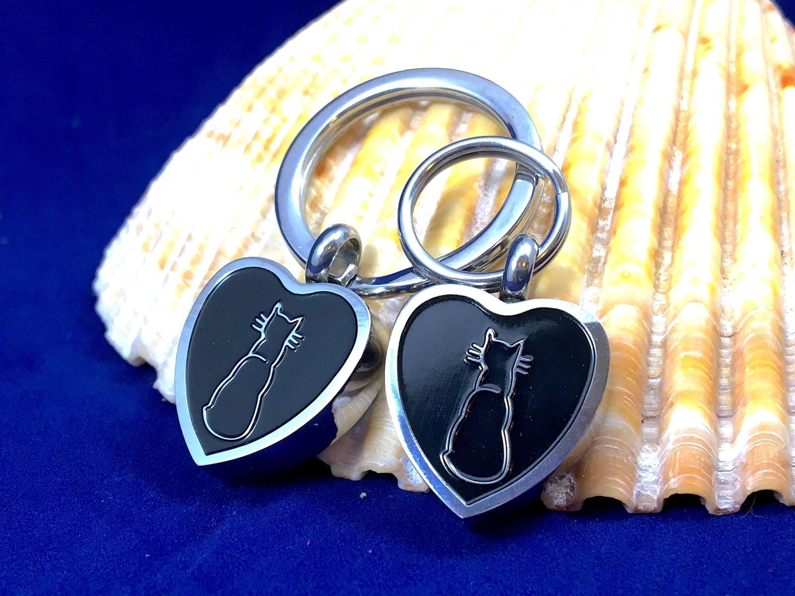 Cat Cremation Necklace Jewelry Pendant Urn for Ashes Memorial Gift Black Kitty