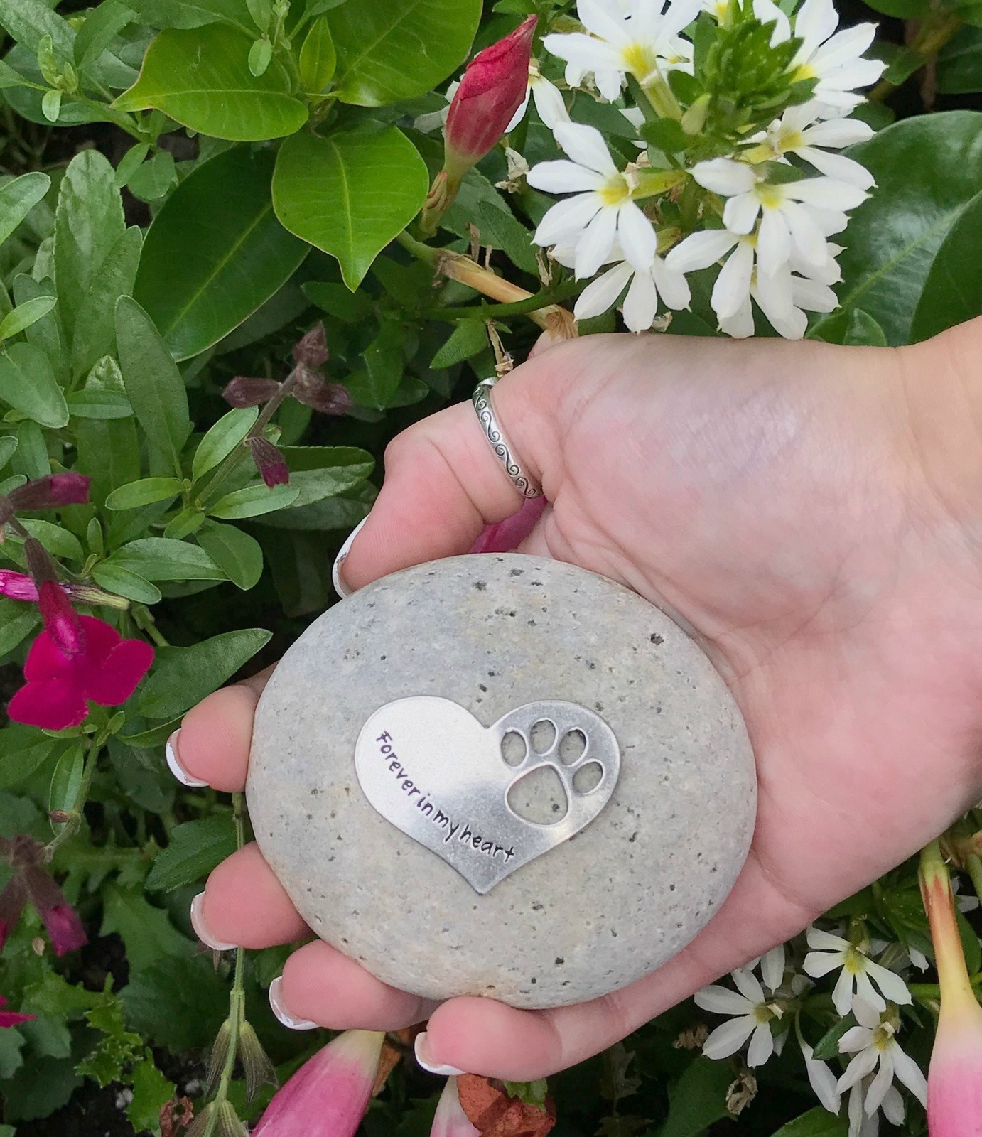 Comforting Dog Memorial Gift – Sympathy or Condolence Gift for Loss of Pet – …