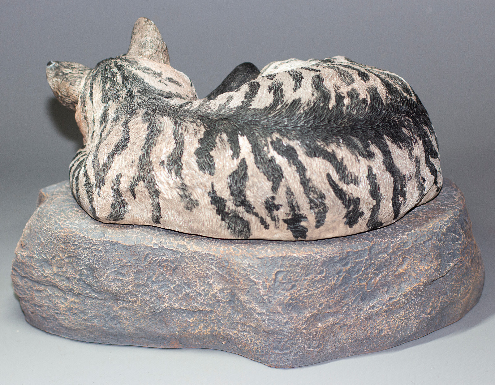 Unique Memorial Stone Striped Cat Urn Pet Loss Statue Grave Decor Tribute Plaque