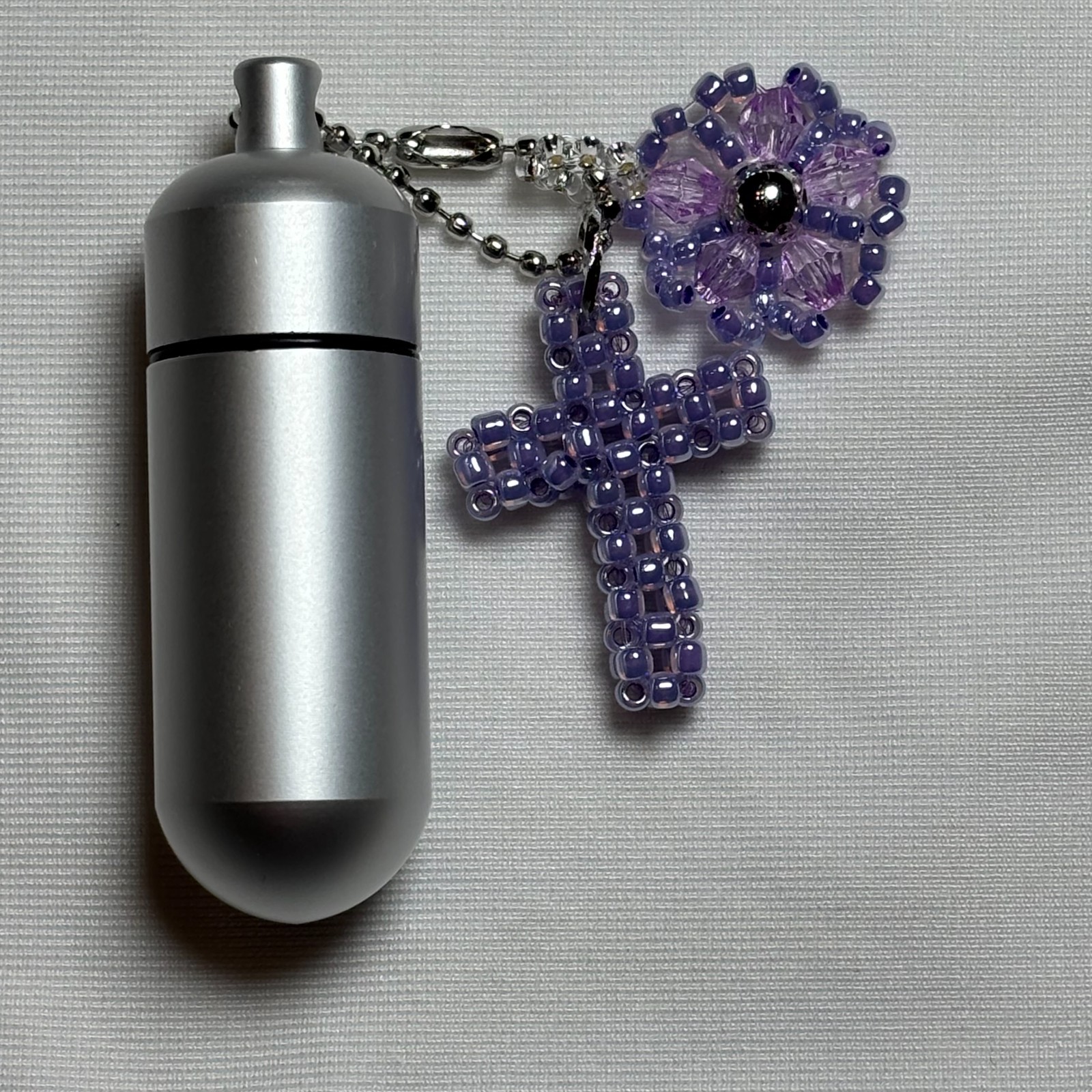 Cremation Ashes Keychain – Cremation Keepsake(paple cross and paple flower)