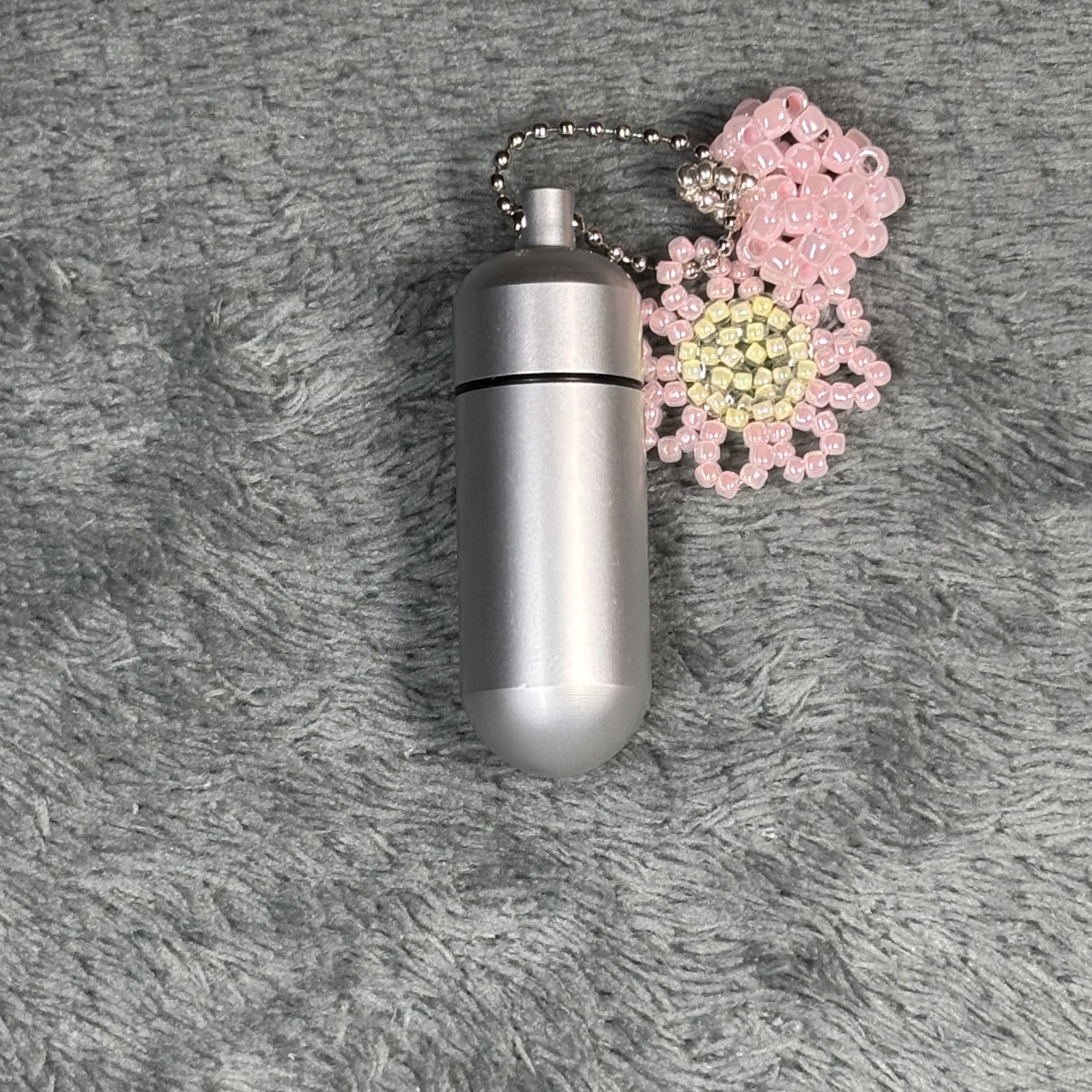 Cremation Ashes Keychain – Cremation Keepsake(pink flowers and pink heart)
