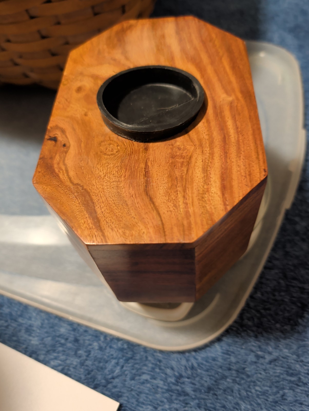 Pet Cremation Urn for Ashes – Medium Sized Dog Cat Pet Urn. 8 X 5 X 4nch Wooden