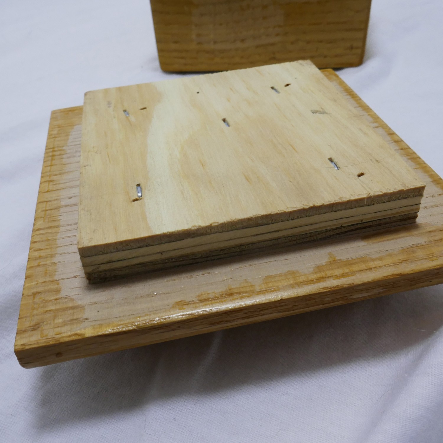 Pet Memorial Cremation Urn- Small Dog Or Cat – Solid Oak with golden Oak Finish