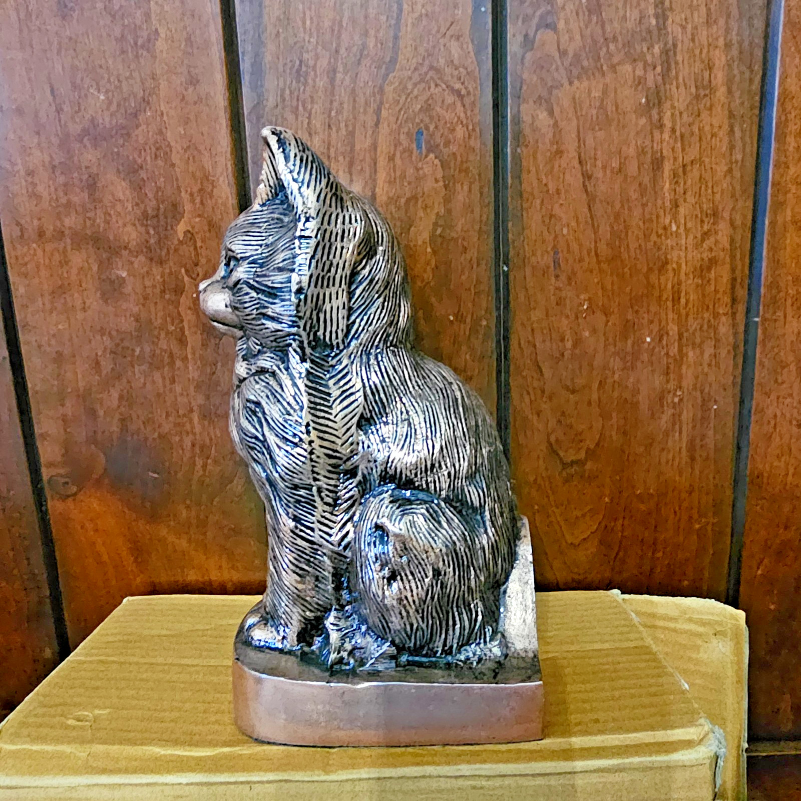 Cat Memorial Urn Cremation Ashes Antique Copper 8″ Tall 42 Cubic Inch Capacity