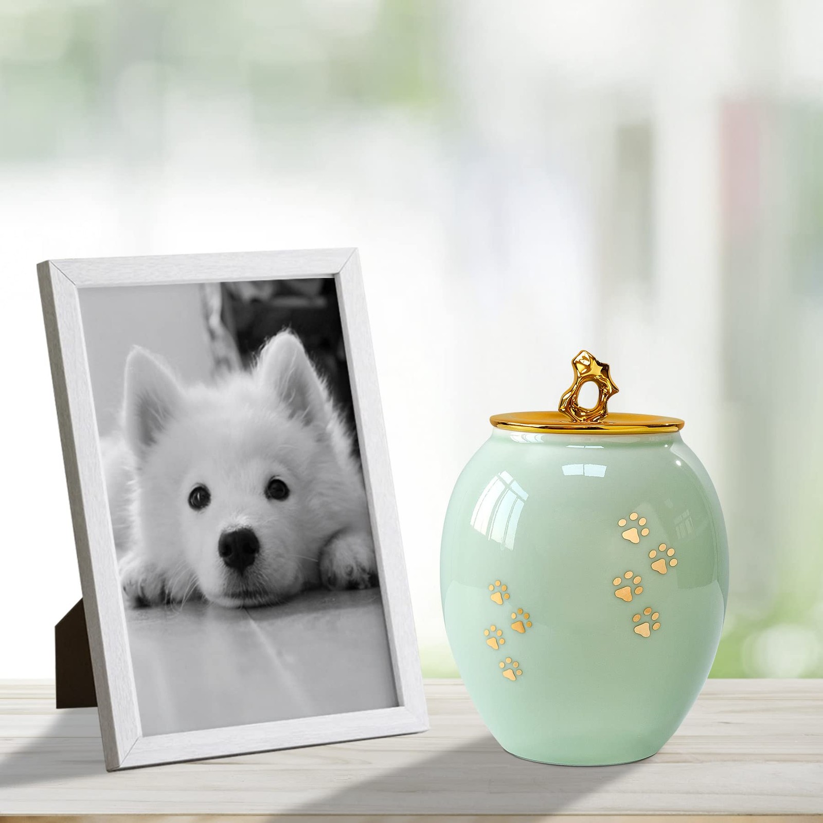 Medium Pet Urns for Dogs 6.7×5.2 Inch Ceramic Urn for Ashes up to 50LBS