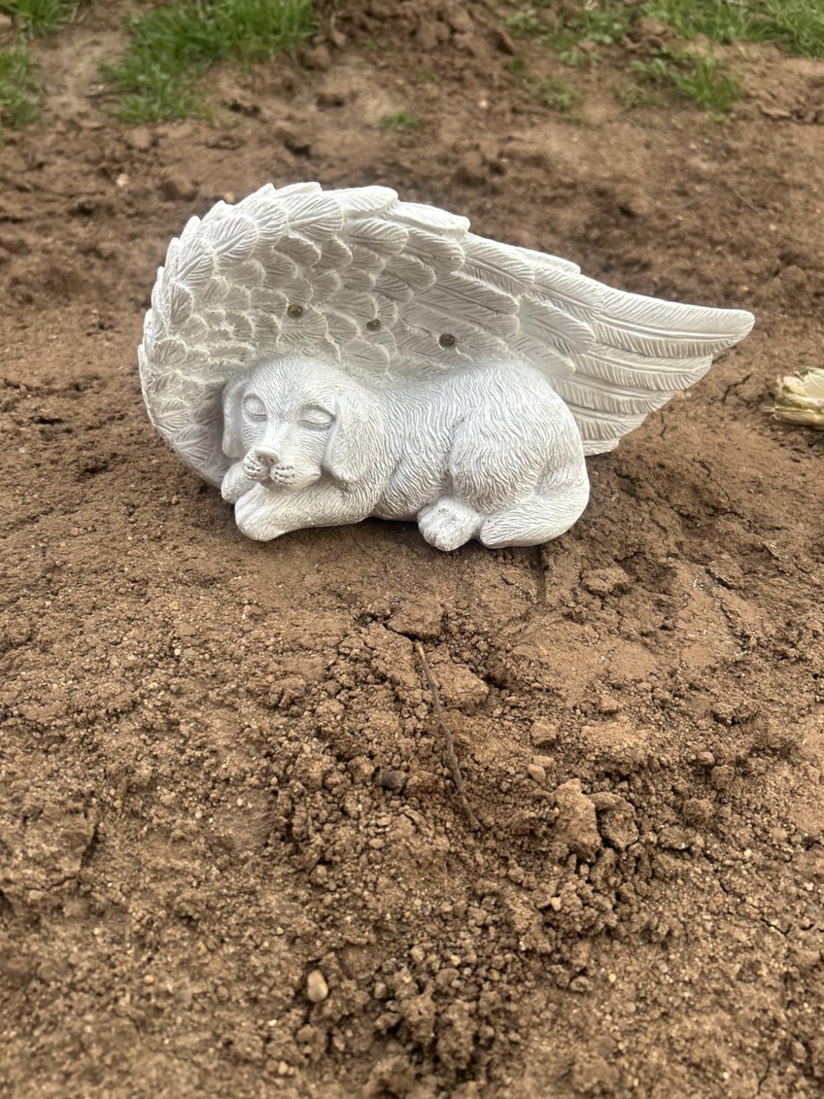 Weather-Resistant Angel Garden Solar Light – Pet Memorial Stone for Remembrance