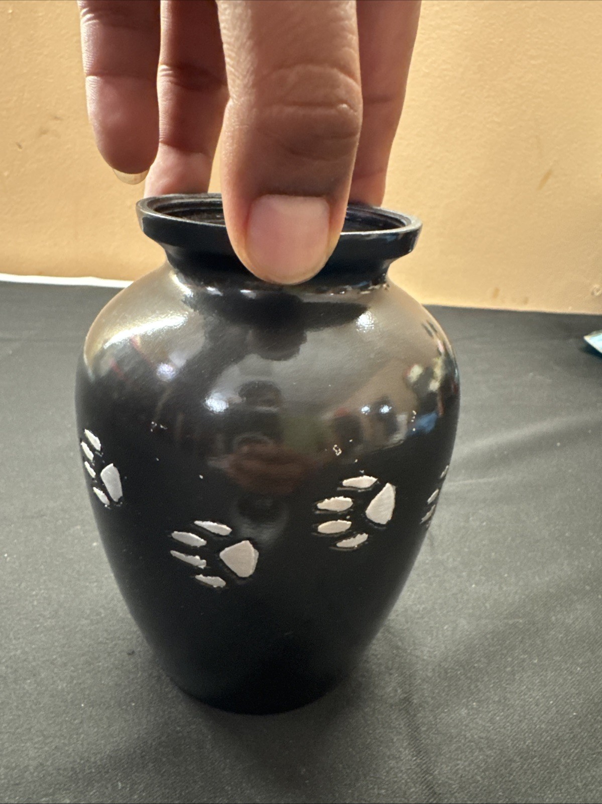 aluminum pet urn