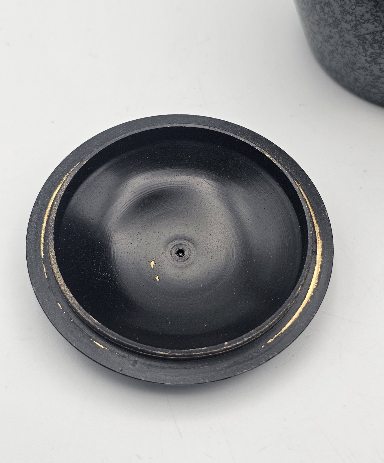 Brass Small Memorial Cremation Urn w/ Metal Lid 6″~ Human/Pet Ashes Grey & Black