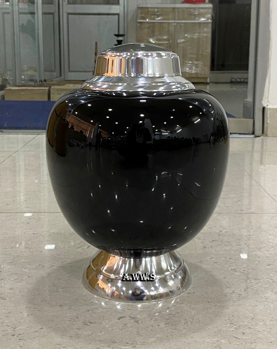 Cremation Urn for Adult Human Ashes – Large Handcrafted Funeral Memorial